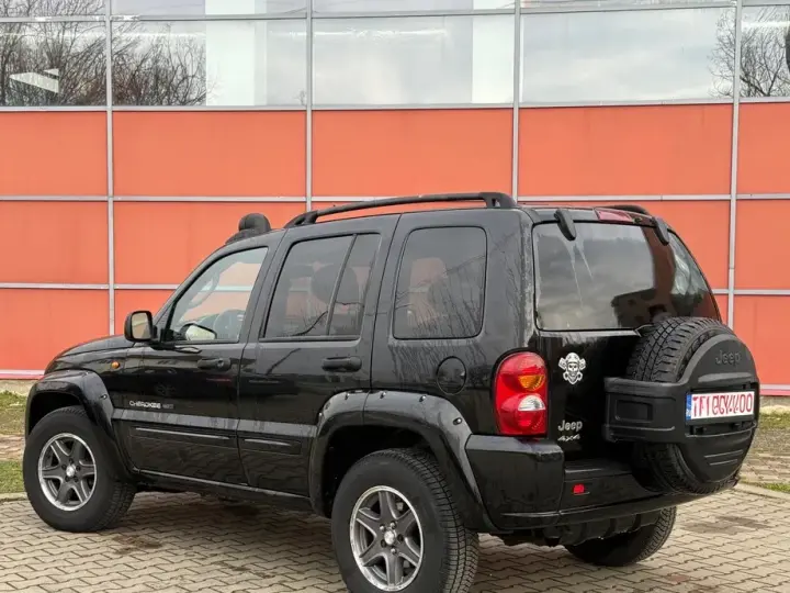 Jeep Cherokee 2.8 CRD Renegade