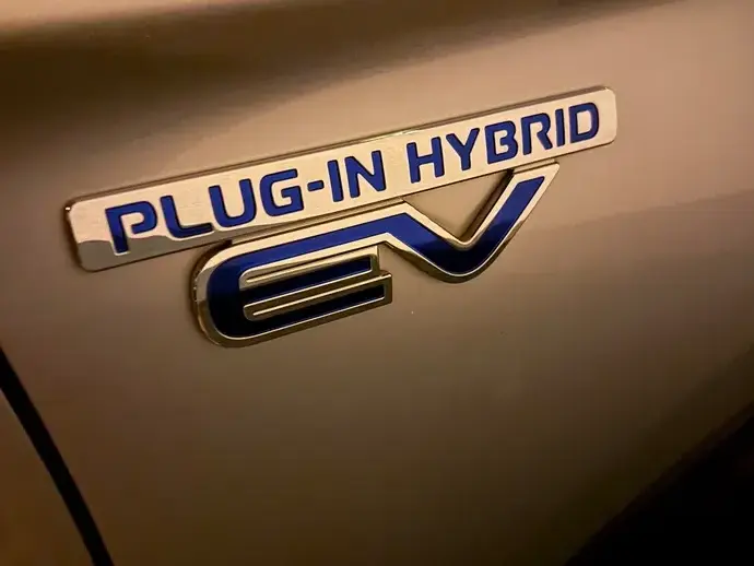 Mitsubishi Outlander III