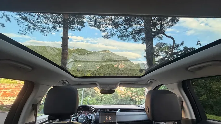 Jaguar F-Pace D200 AWD R-Dynamic SE — imagine 2