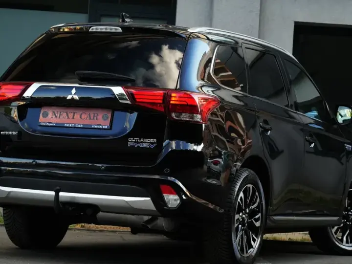 Mitsubishi Outlander 2.0 4WD Plus