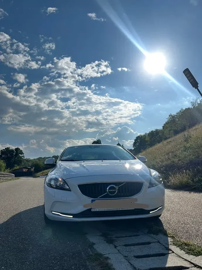Volvo V40 II — imagine 2