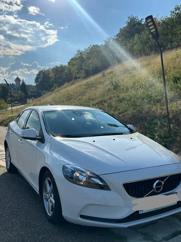 Volvo V40 II — imagine 4