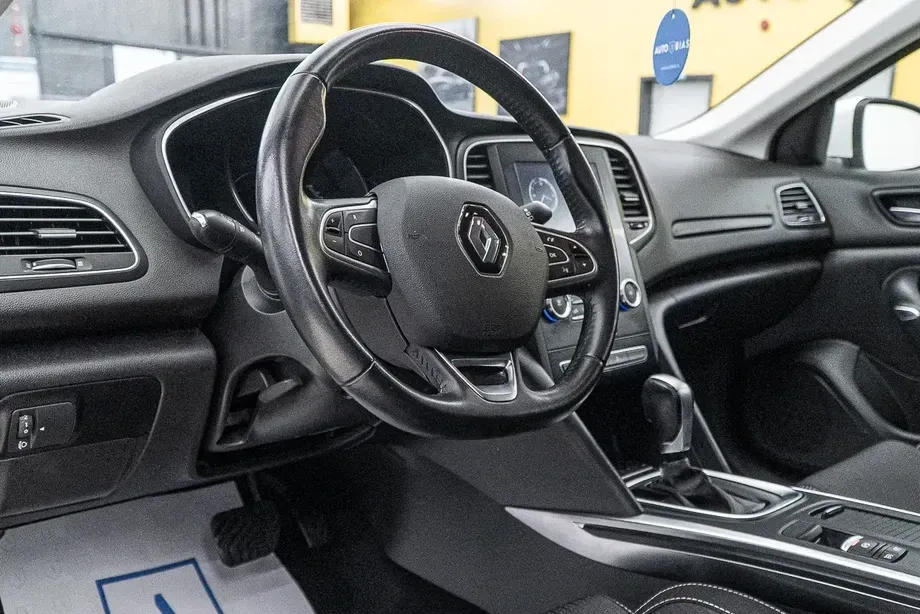 Renault Mégane ENERGY dCi 110 EDC INTENS — imagine 6