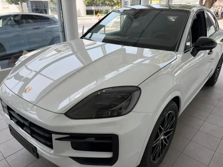 Porsche Cayenne Coupe Tiptronic S Black Edition