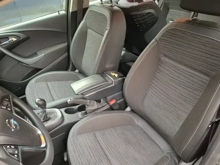 Opel Astra J