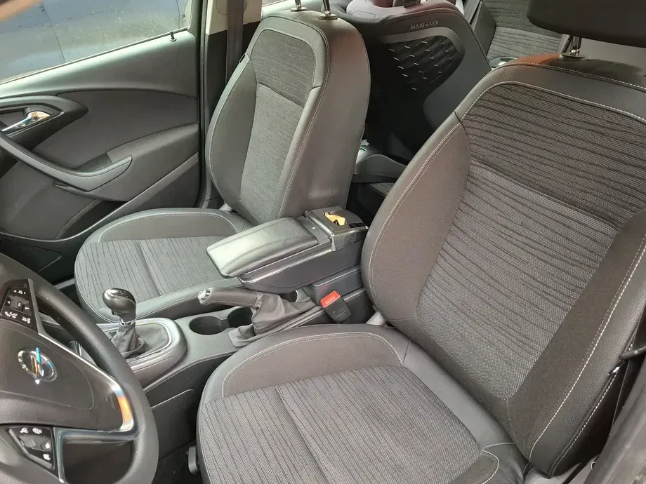 Opel Astra J — imagine 2