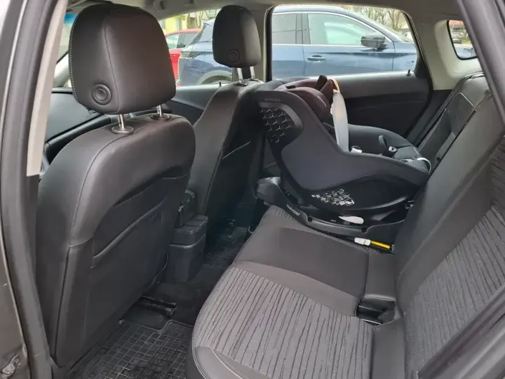 Opel Astra J