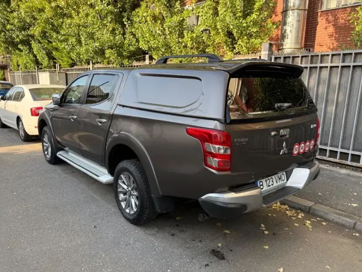 Mitsubishi L200 Double Cab M/T Intense