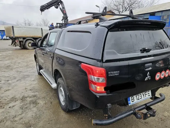 Mitsubishi L200 Double Cab M/T Intense