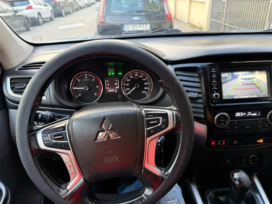 Mitsubishi L200 Double Cab M/T Intense — imagine 3
