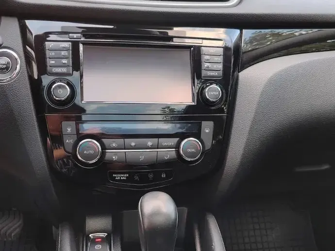 Nissan Qashqai II 1.6 DCI Start/Stop X-TRONIC N-Connecta