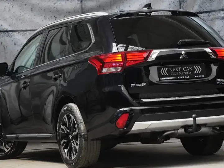 Mitsubishi Outlander 2.0 4WD Plus