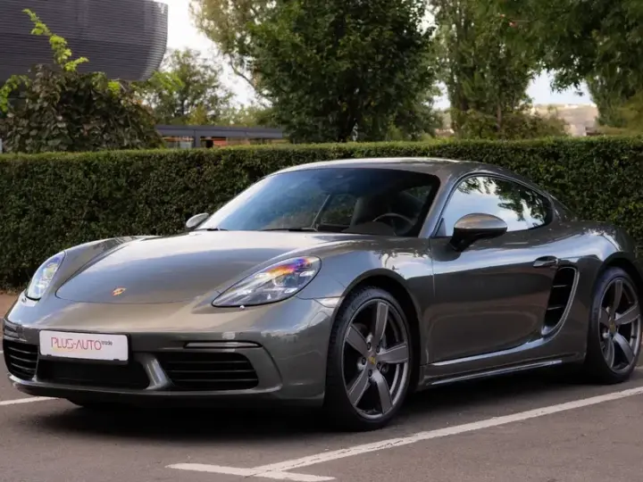 Porsche Cayman 718 PDK
