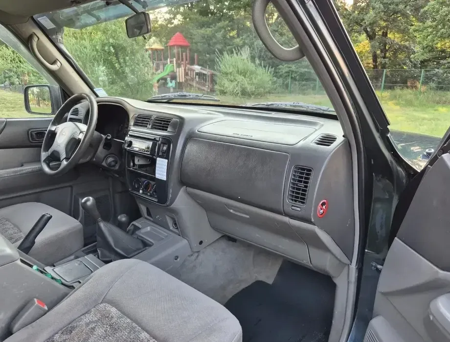 Nissan Patrol GR 3.0 TDI Luxury — imagine 3