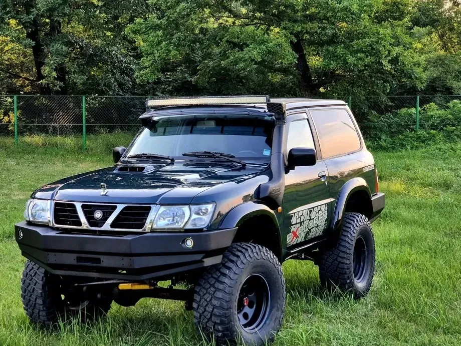 Nissan Patrol GR 3.0 TDI Luxury — imagine 2