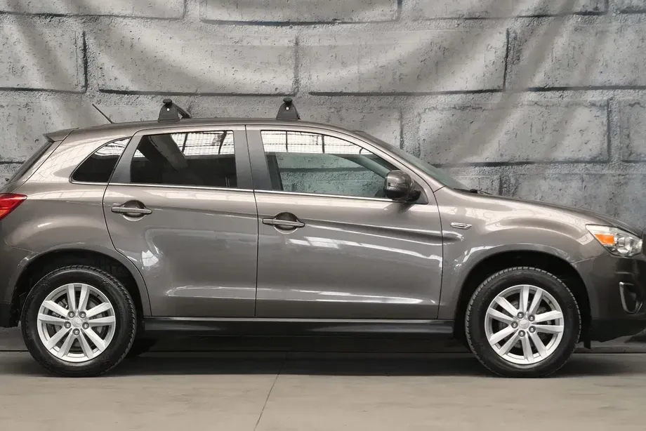 Mitsubishi ASX 1.8 DI-D 4WD Intense — imagine 4