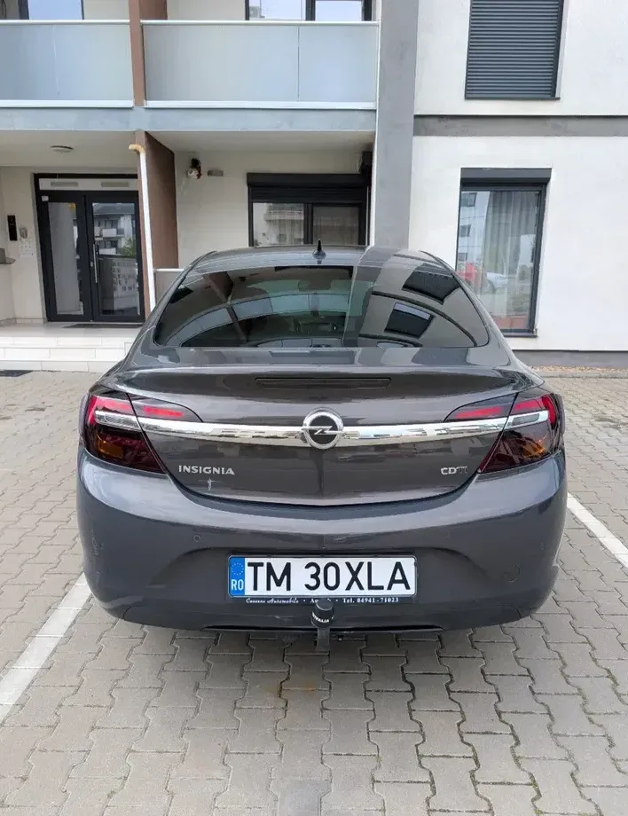 Opel Insignia A 2.0 CDTI Automatik Sport — imagine 2