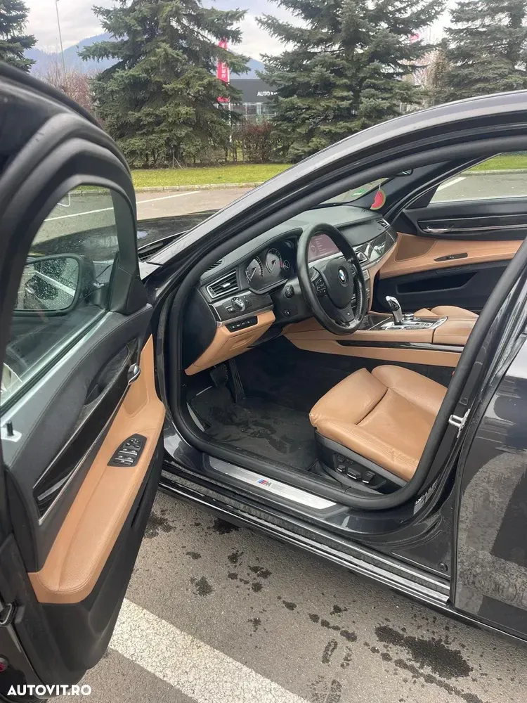 BMW Seria 7 F01/F02 [2008 - 2015] 740d xDrive Aut. — imagine 2