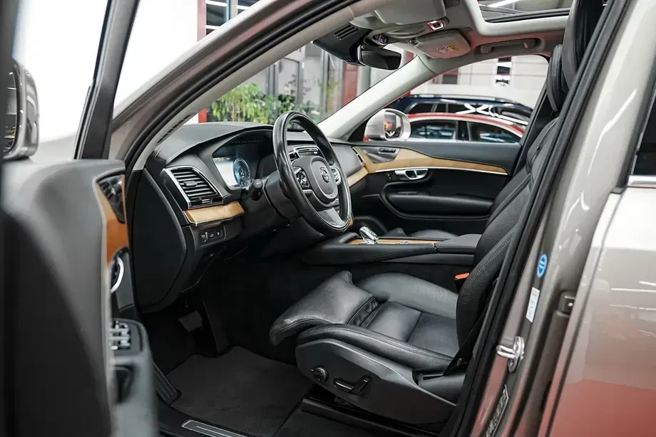 Volvo XC 90 II T8 AWD Recharge Geartronic Inscription — imagine 4