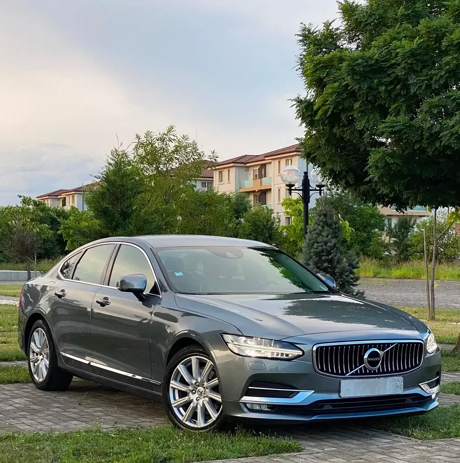 Volvo S90 — imagine 2