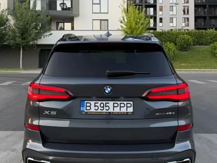 BMW X5 xDrive45e