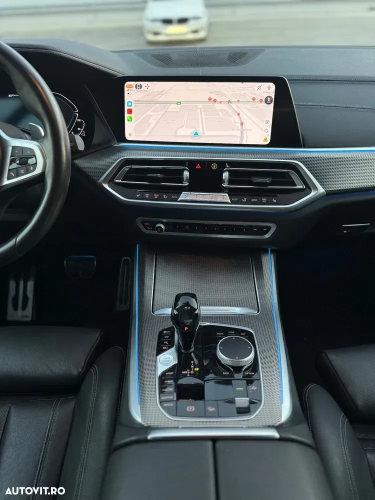 BMW X5 xDrive45e — imagine 5