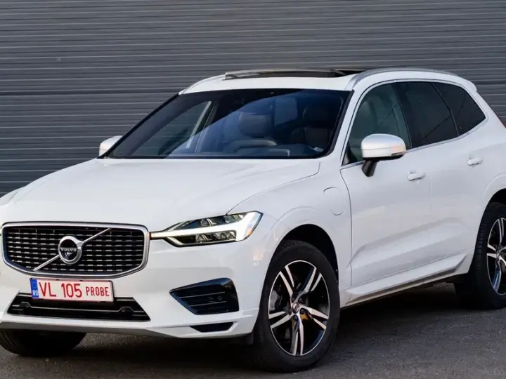 Volvo XC 60 II T8 Twin Engine AWD R-Design