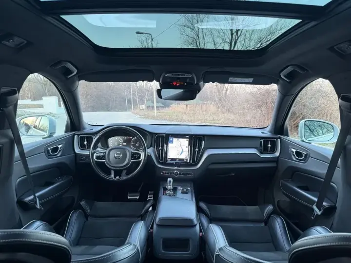Volvo XC 60 II T8 Twin Engine AWD R-Design