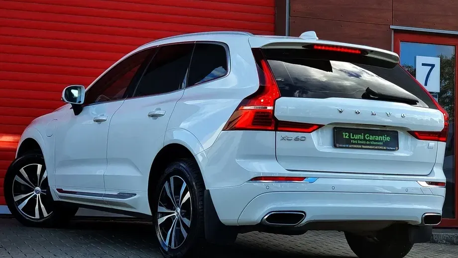 Volvo XC 60 II Recharge T6 Twin Engine eAWD Inscription Expression — imagine 5