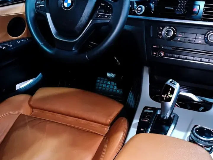 BMW X3 F25