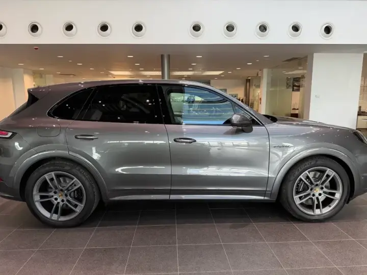 Porsche Cayenne S E-Hybrid