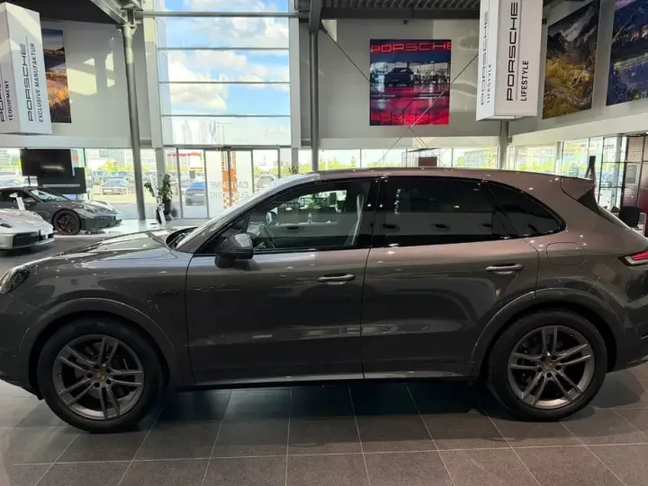 Porsche Cayenne S E-Hybrid