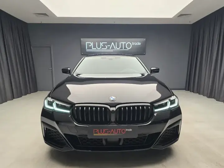 BMW Seria 5 530d xDrive AT MHEV