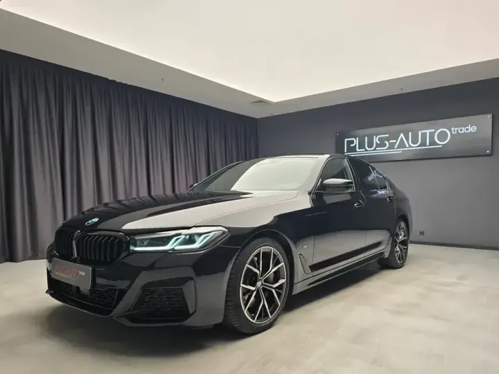 BMW Seria 5 530d xDrive AT MHEV