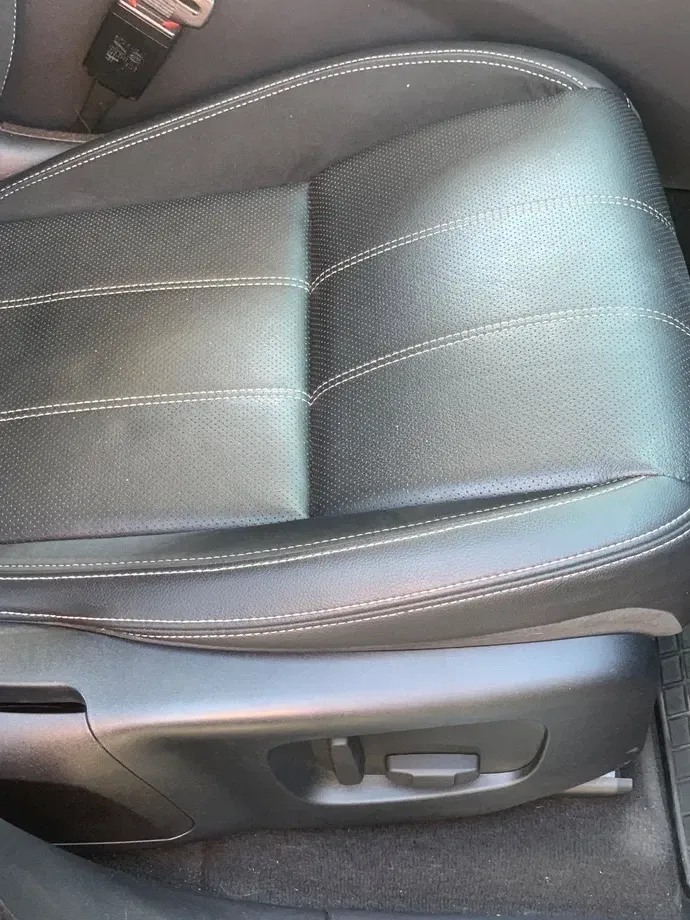 Land Rover Range Rover Velar 2.0 HSE — imagine 3