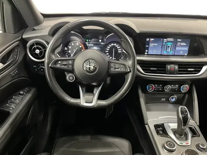 Alfa Romeo Stelvio 2.0 Turbo AWD AT8 Veloce