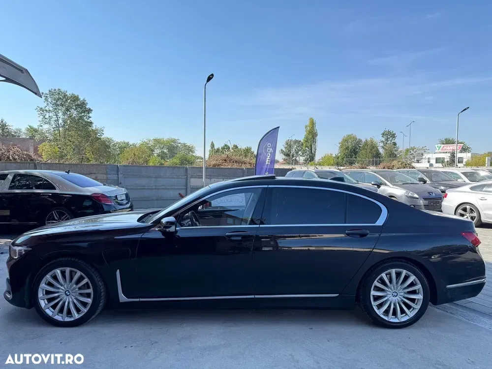 BMW Seria 7 G11/G12 [2015 - 2022] 745Le xDrive — imagine 4
