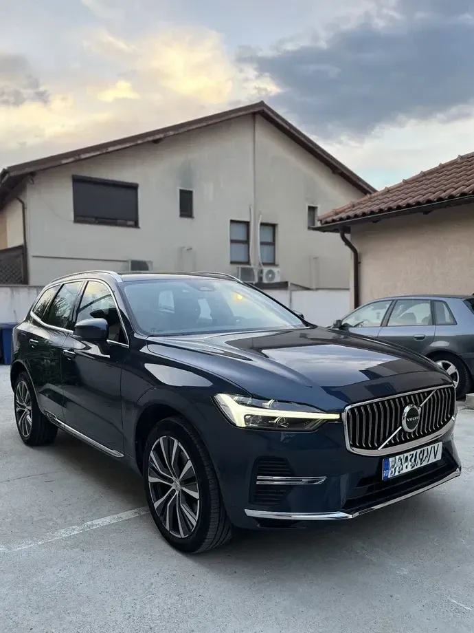 Volvo XC 60 II B4 MHEV Inscription — imagine 4