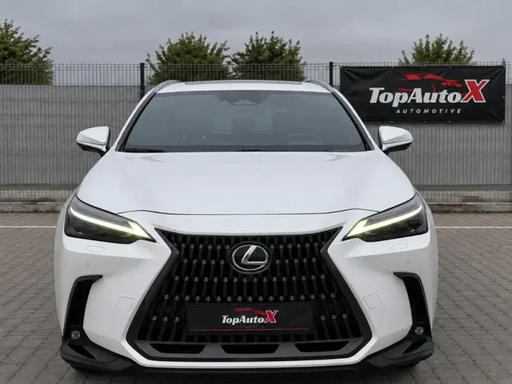 Lexus NX II 450h+ E-FOUR Luxury-Paket