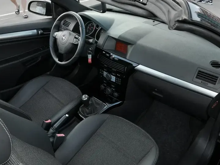 Opel Astra H 1.9 CDTI Cosmo
