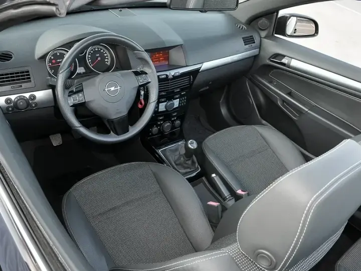 Opel Astra H 1.9 CDTI Cosmo