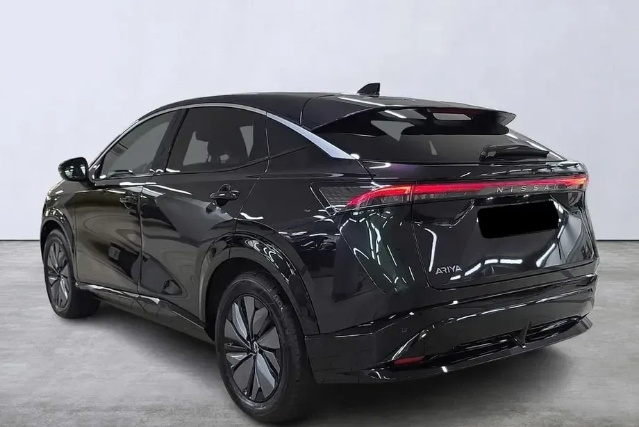 Nissan Ariya 87 kWh Advance Pack — imagine 4