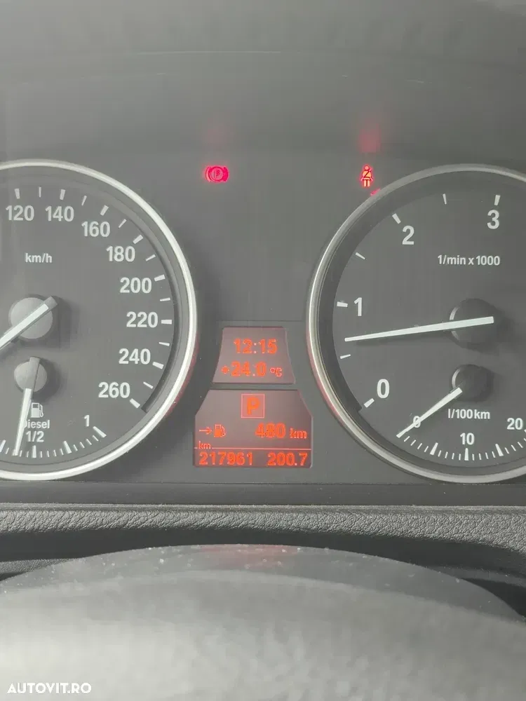 BMW X5 xDrive40d — imagine 5