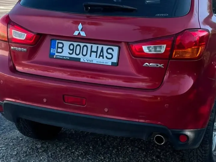 Mitsubishi ASX