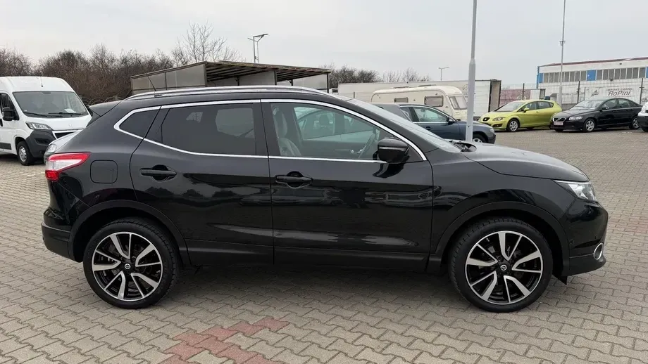 Nissan Qashqai — imagine 3