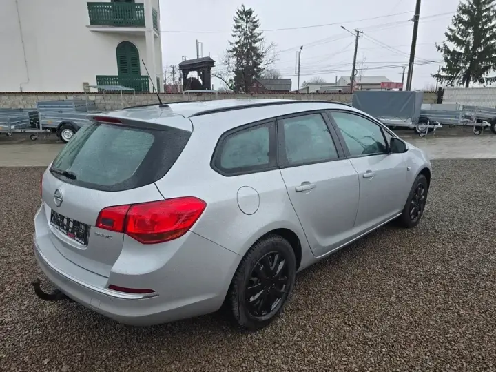 Opel Astra J 1.6 CDTI ECOTEC Start/Stop Active