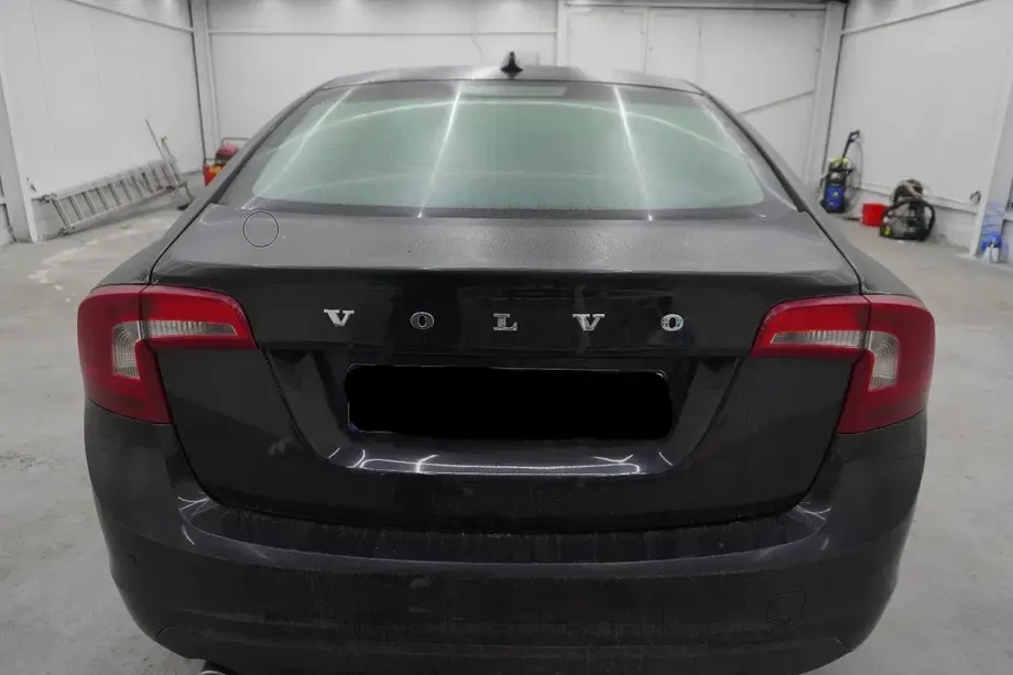 Volvo S60 II D2 Start-Stop Basic — imagine 3