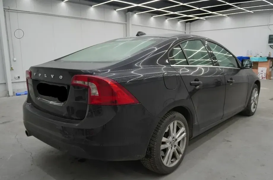 Volvo S60 II D2 Start-Stop Basic — imagine 4