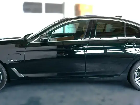 BMW Seria 5 G30/G31 [2017 - Prezent] 530e Aut. Luxury Line