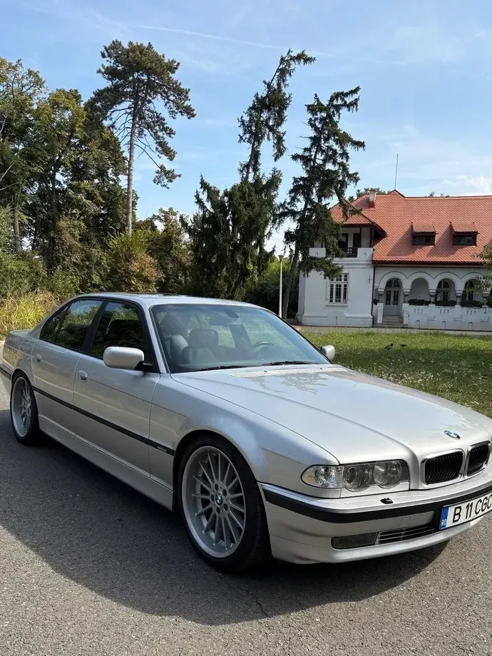 BMW Seria 7 — imagine 3